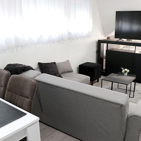 Apartmani I Sobe Laganini Nova Gradiska Exterior photo