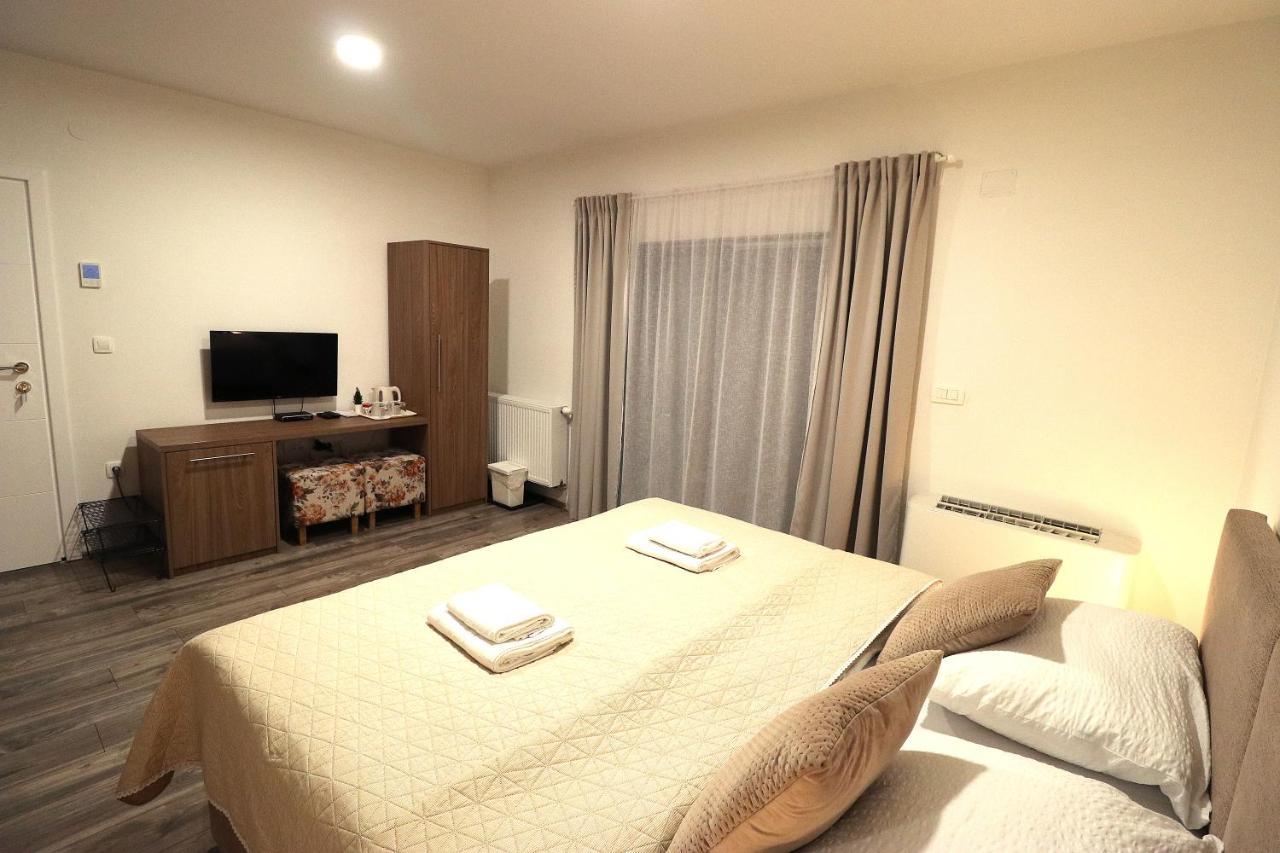 Apartmani I Sobe Laganini Nova Gradiska Exterior photo
