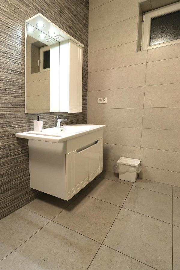 Apartmani I Sobe Laganini Nova Gradiska Exterior photo
